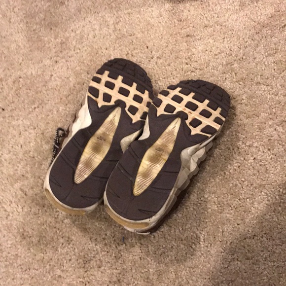 Air max 95s size 8 - Picture 5 of 5